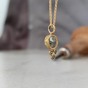 Rew Diamond and Sapphires necklace. 14 Karat solid yellow gold necklace.